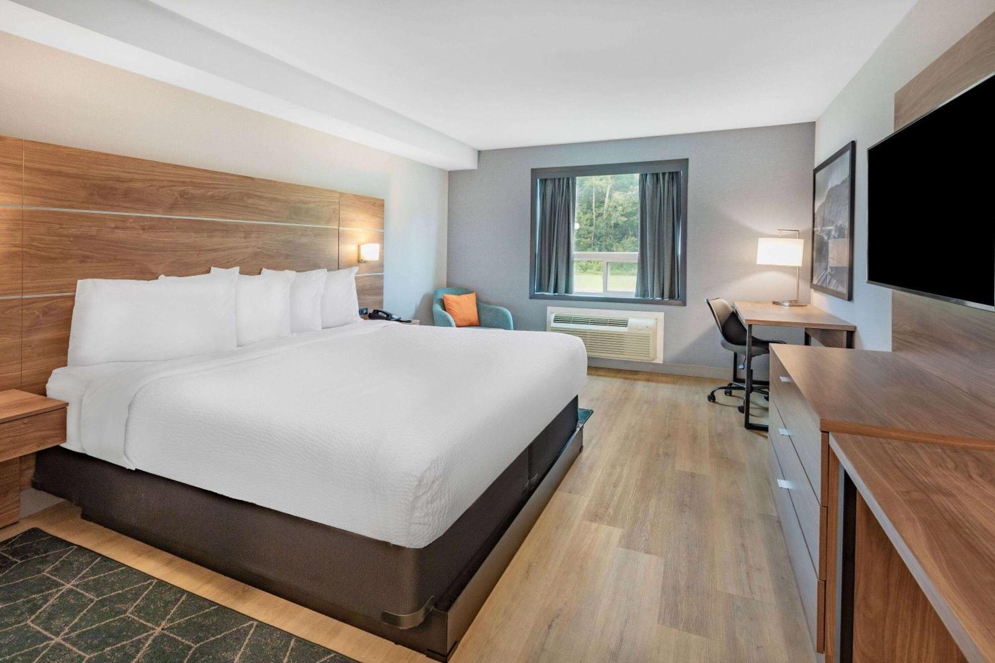 Super 8 By Wyndham Cornwall On Esterno foto